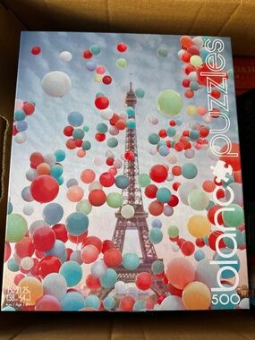 Eiffel Tower Balloons 500 Piece Jigsaw Puzzle